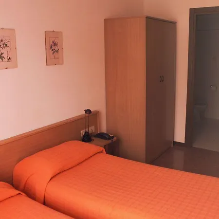 San Vitale Hotel *