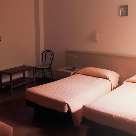 Hotel San Vitale *