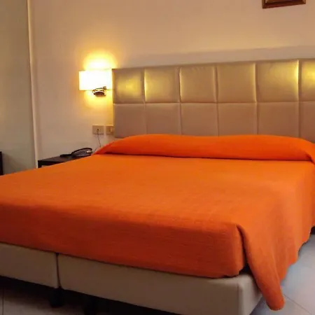 San Vitale Hotel *